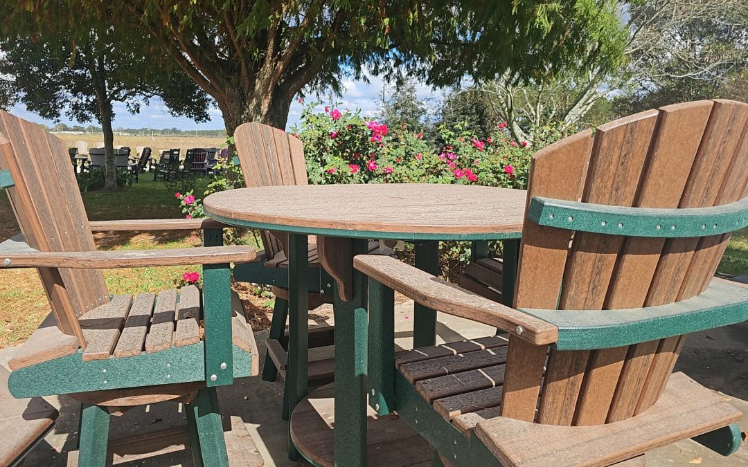 Our chairs and tables suit your outdoor space!